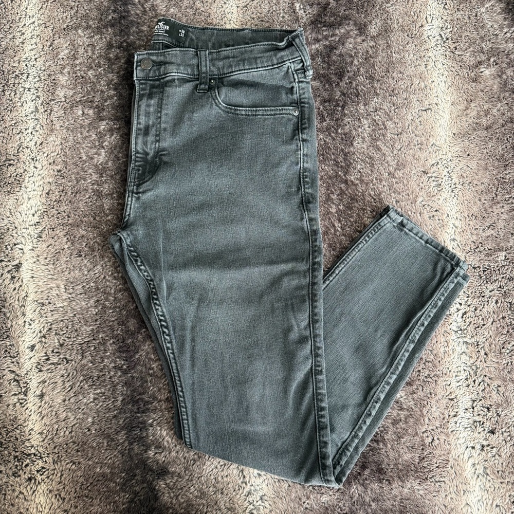 Hollister Men's Skinny Jeans in Washed Black/Grey